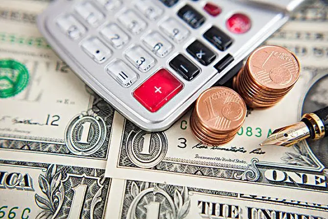 “黑石”越滚越大