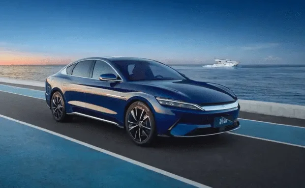 电动汽车：全球提速与未来越障