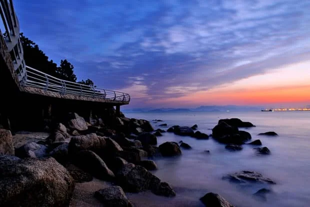 深圳海滨栈道如虹